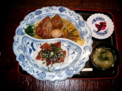 5907lunch2004_12_1.JPG