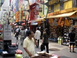 258Ameyoko4.jpg