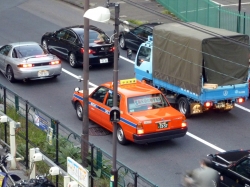 tokyo-cars.jpg