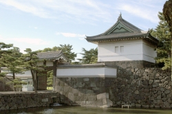 7316Imperial_palace_2.jpg