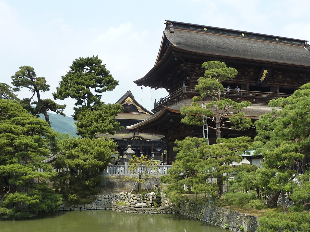 Zenkō-ji Temple, Nagano (© Wa-pedia.com)