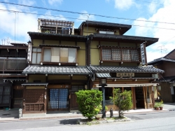 takayama-16.jpg