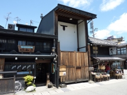 takayama-121.jpg