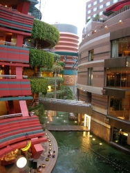 canal-city2.jpg