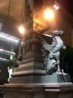 Dragon statue on the Nihombashi Bridge