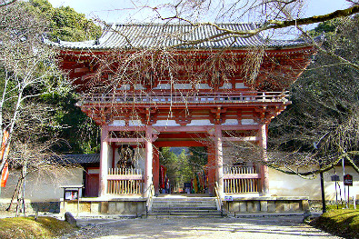 Niō-mon Gate, Daigo-ji Temple, Kyoto (photo by 663highland)