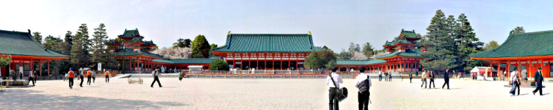 Heian-jingū Shrine, Kyoto (photo by Sébastien Bertrand)