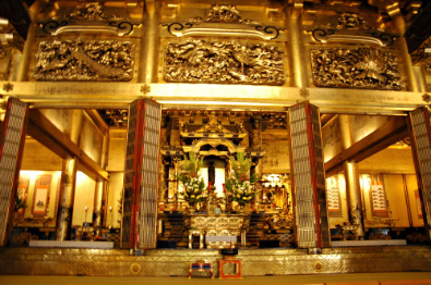 Altar, Higashi-Hongan-ji Temple, Kyoto
