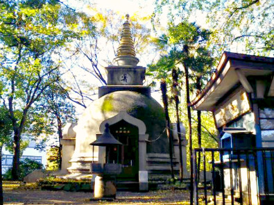 Buddhist stupa, Ueno Park
